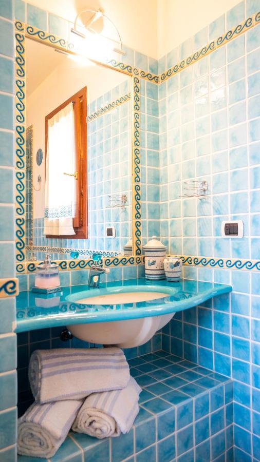 Villa Patrizia Стинтино Экстерьер фото